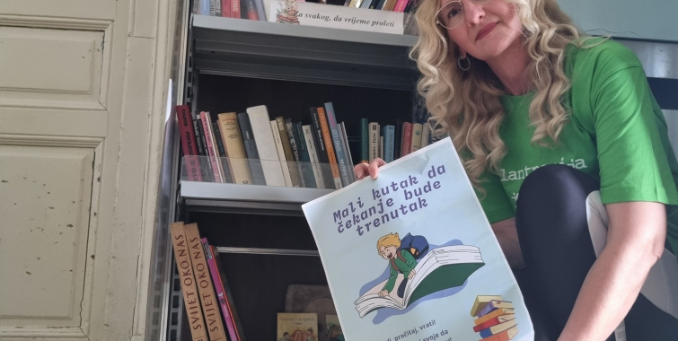 Društveni program donosi mali kutak s knjigama na željezničkoj stanici u Fužinama