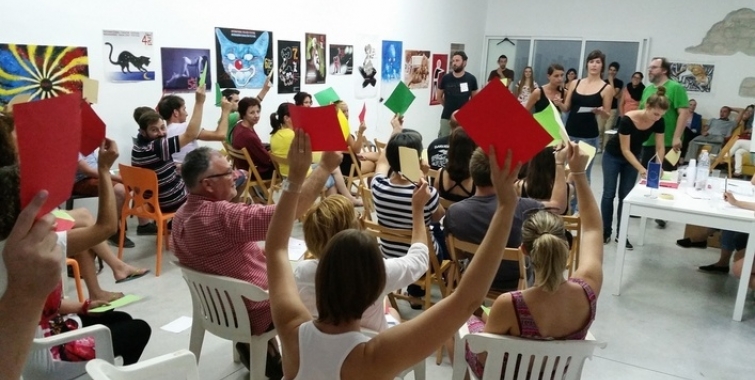 Mladi predstavom ukazali na probleme u društvu